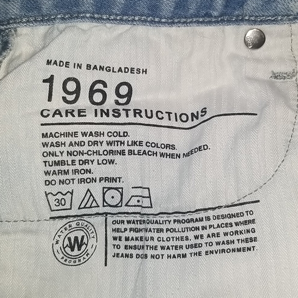 Acid wash cropped jeans - Picture 9 of 11